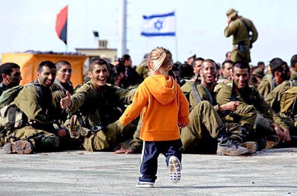 IDF-warm-welcome-child-girl