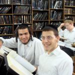 yeshiva-students