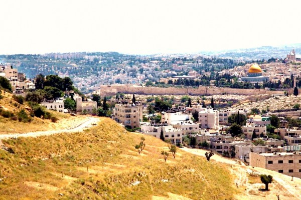 path-hill-outside-Old-City-Jerusalem