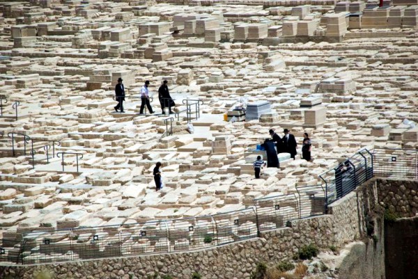 Mount-Olives-Jewish-Cemetary