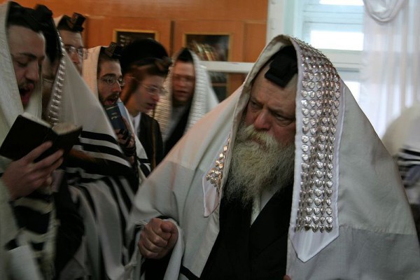 TAY-Rebbe-Shmuel-Yaakov-Kohn-prayer