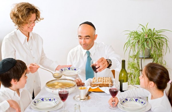 Passover Seder-Jewish family