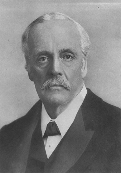 Black-White-Portrait-Lord Balfour