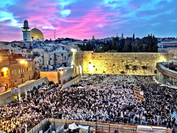 Western_Wall_Jerusalem_Shavuot