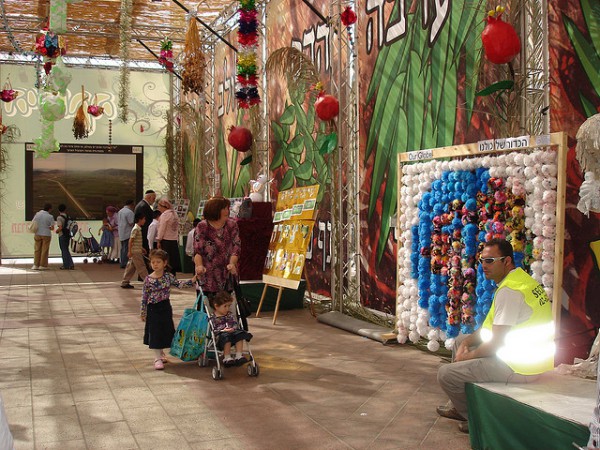 public sukkah-Jerusalem