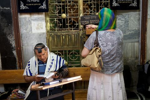 Praying-Cave of Machpelah 