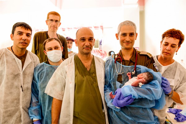 First-baby-boy-born-in-Israeli-field-hospital-in-the-Philippines