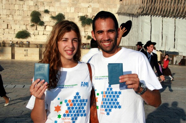 French New Immigrants-Israeli Citizens-Western Wall