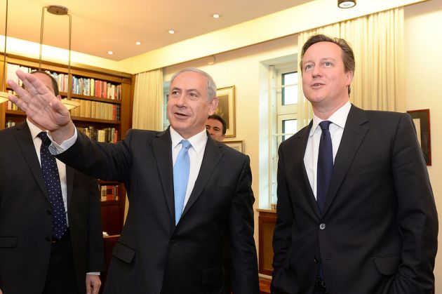 Prime Minister Benjamin Netanyahu meets with British Prime Minister David Cameron at the Prime Minister's Office in Jerusalem.