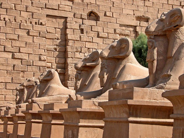 Karnak-Temple-Luxor-Egypt-Amun-Rameses