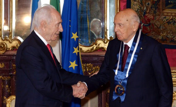 Israeli President Shimon Peres congratulates President Giorgio Napolitano in Rome. Israeli President Shimon Peres congratulates President Giorgio Napolitano in Rome.