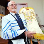 carrying-the-Torah