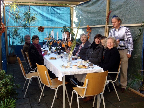 Sukkah-Shoshanna-Synagogue-Deventer