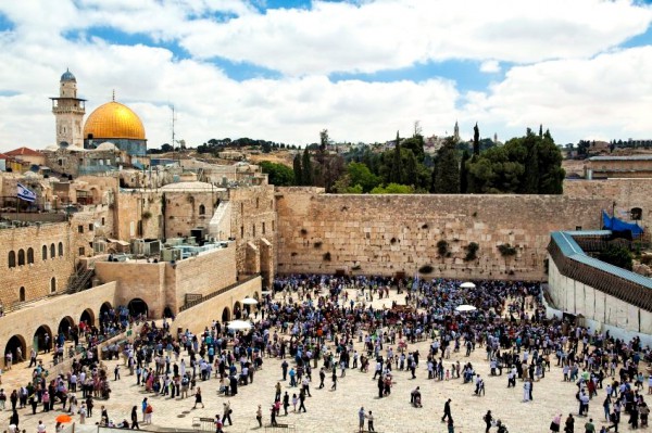 Jewish Prayer-Western Wall Plaza-Temple Mount