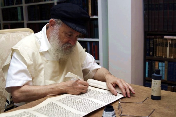 Orthodox Jewish Scribe-Torah scroll-Sefer Torah 