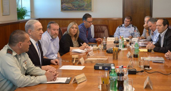 Yehuda Glick-Netanyahu-Cabinet meeting