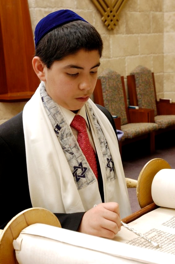 Jewish boy-Torah