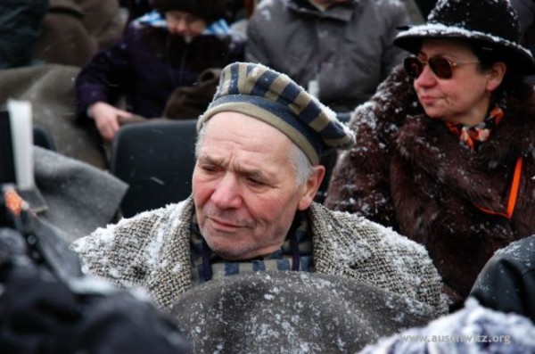 Holocaust-survivor-60th anniversary of the liberation of Auschwitz