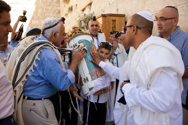 Torah tik, Bar Mitzvah, reverence, burn out