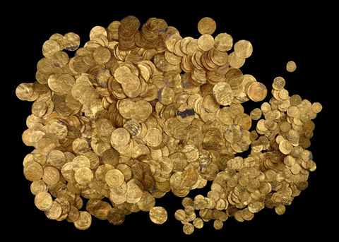 gold coins discovery at Caesarea National Park