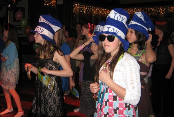 Bat Mitzvah Party-dancing