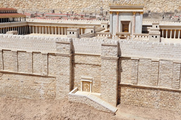 A model of the Second Temple and the Temple Mount