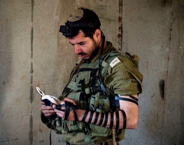 Israel-Siddur-tefillin- Shacharit-morning prayer