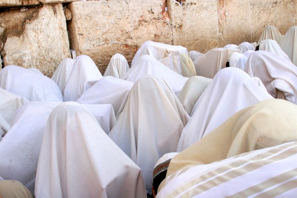 Kotel-Jewish Holy Days-Priestly Blessing-Kohanim