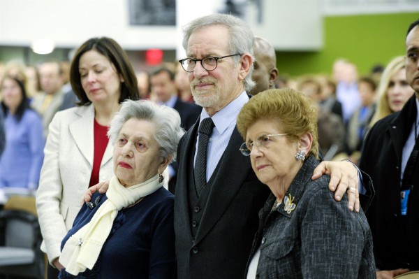 Steven Spielberg, Holocaust survivor, Fira Stukelman, Rena Finder, International Holocaust Remembrance Day