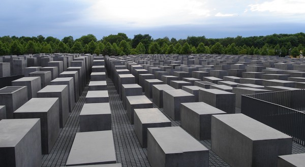 Berlin's memorial to the Jews, Berlin Holocaust Memorial